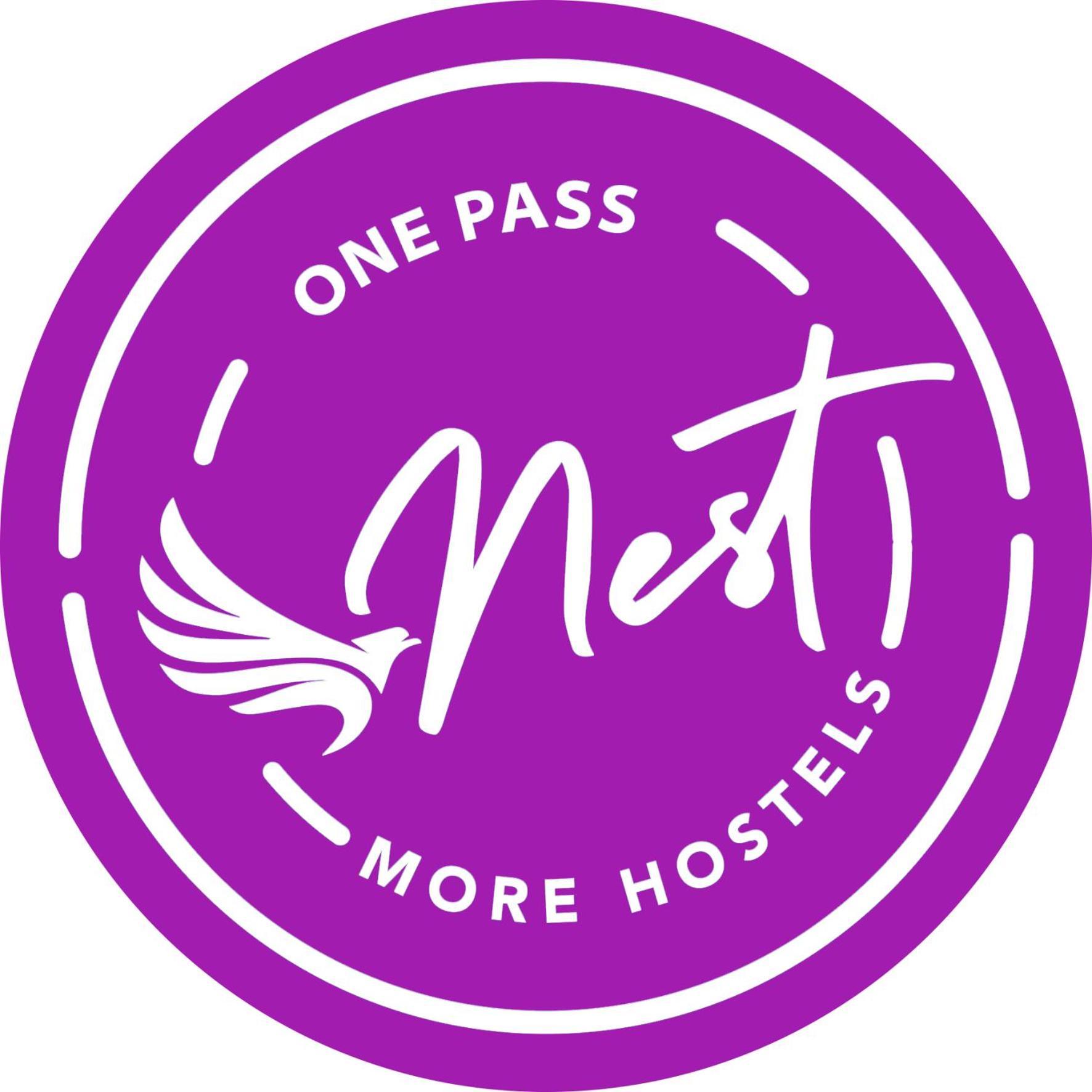 Hostal Cisne By Nest *